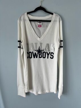 Dallas Cowboys White V-Neck Long Sleeve, Large